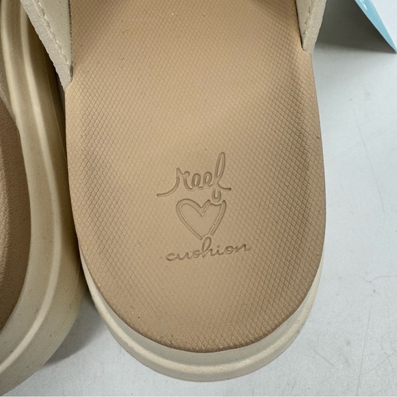NWT Reef Cushion Bondi 2 Bar Platform Sandals in Vintage/Oasis - Picture 5 of 7